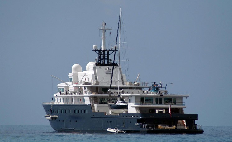 le grand bleu yacht charter